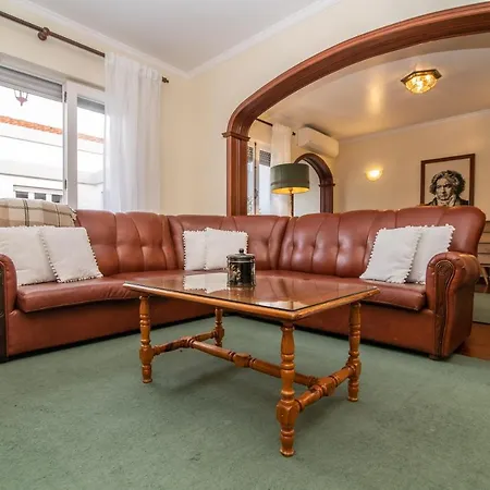 Beethoven Apartment