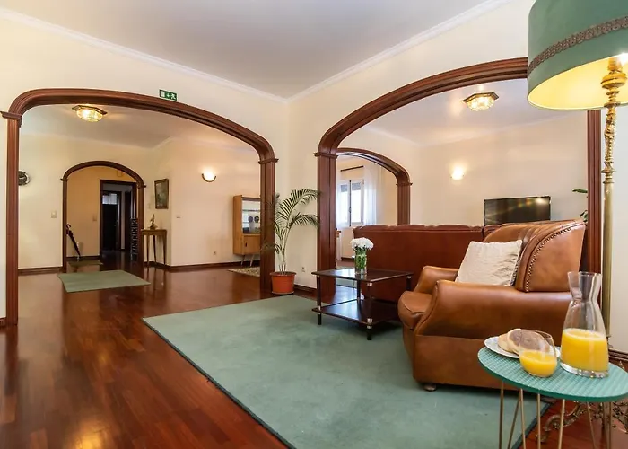 Beethoven Ponta Delgada (Sao Miguel)